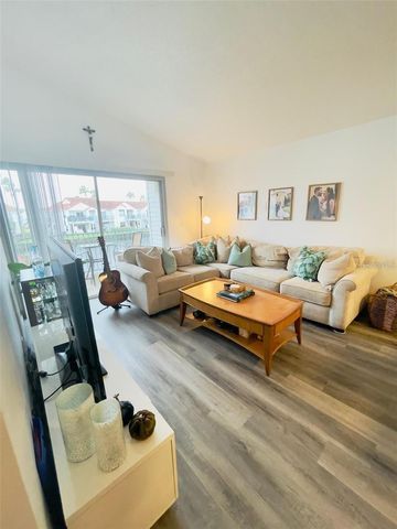 2500 WOODGATE BOULEVARD 203, Orlando, FL 32822