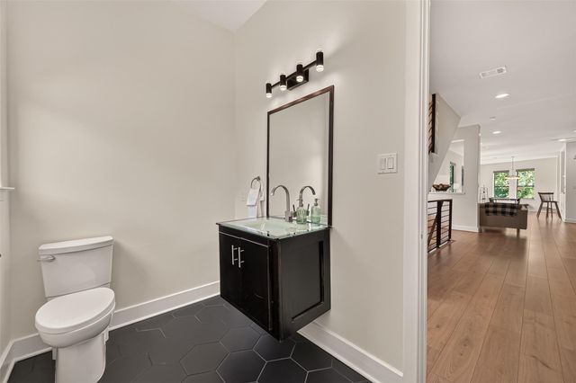 1767 Michigan Street, Houston, TX 77006