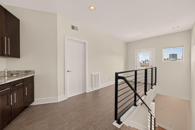 1767 Michigan Street, Houston, TX 77006