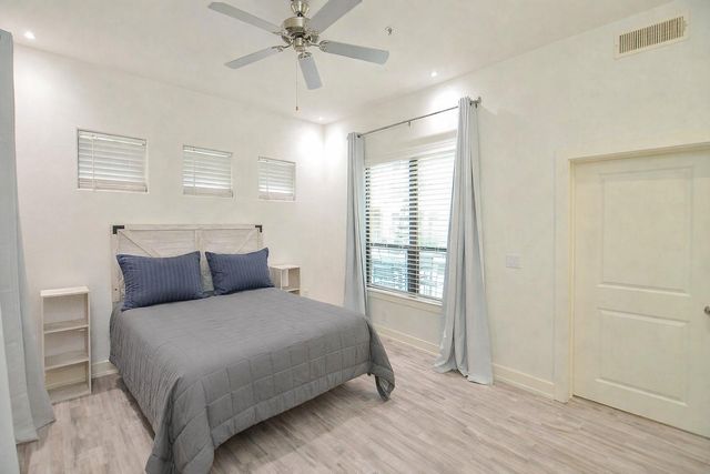 1901 Post Oak Boulevard 1501, Houston, TX 77056