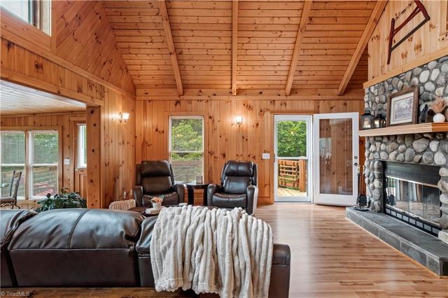 197 Fairview Drive, Traphill, NC 28685