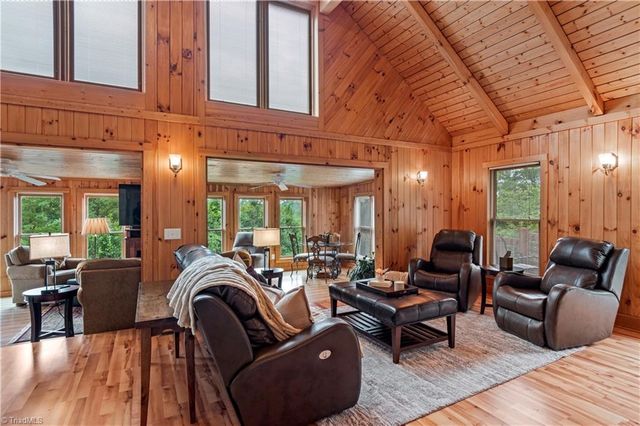 197 Fairview Drive, Traphill, NC 28685