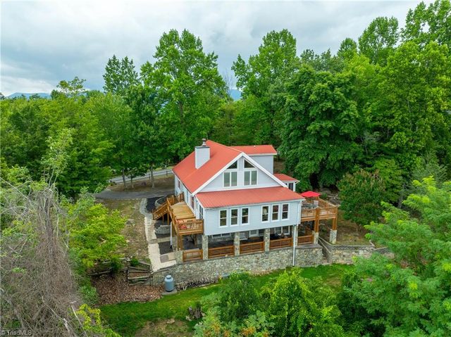 197 Fairview Drive, Traphill, NC 28685