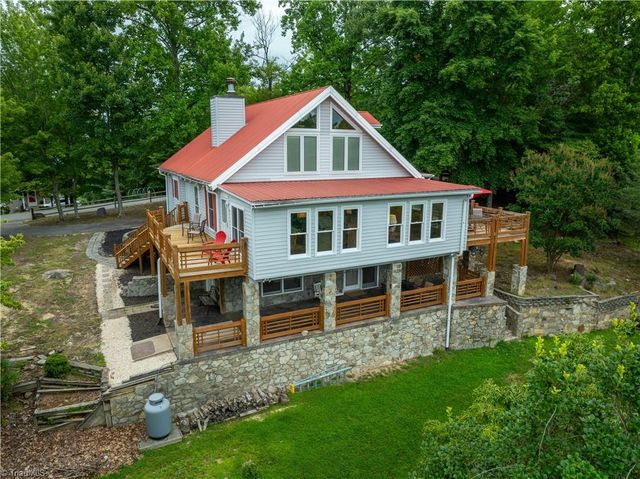 197 Fairview Drive, Traphill, NC 28685