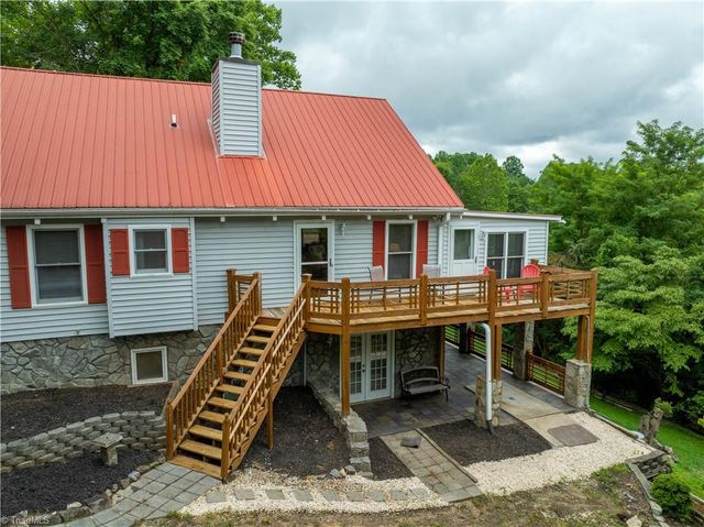 197 Fairview Drive, Traphill, NC 28685