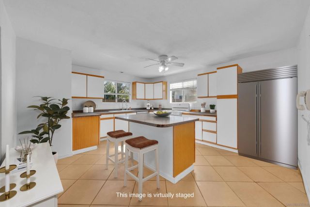 805 Avenida Taxco, Vista, CA 92084