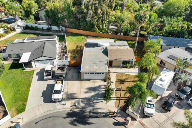 805 Avenida Taxco, Vista, CA 92084