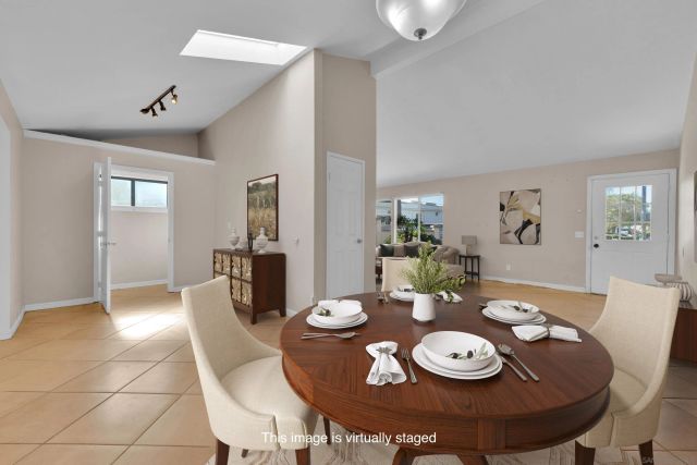 805 Avenida Taxco, Vista, CA 92084