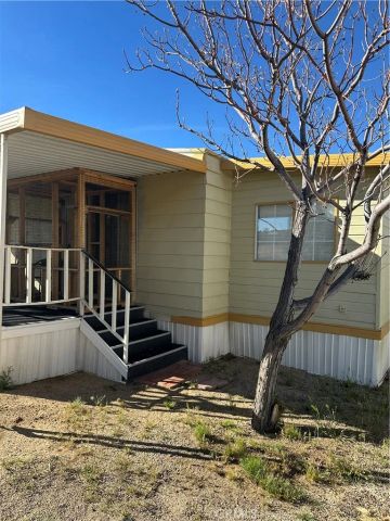 7425 Church, Yucca Valley, CA 92284