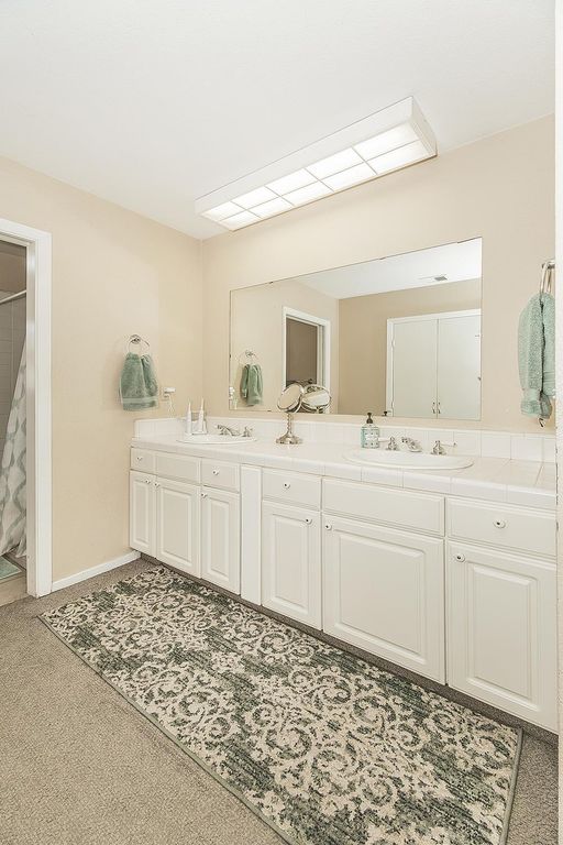 Image 23 of property listing at 14815 Garlock Lane, Prather, CA 93651