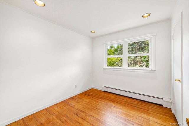 6 May Court, Stony Point, NY 10980