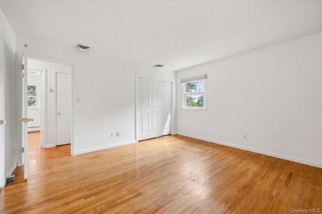 6 May Court, Stony Point, NY 10980