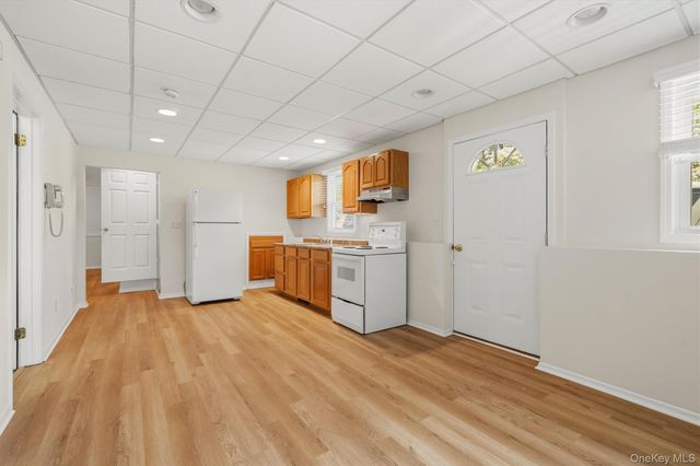 6 May Court, Stony Point, NY 10980