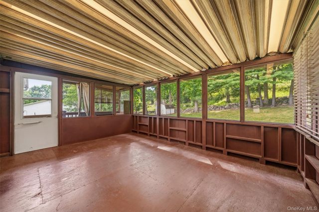 6 May Court, Stony Point, NY 10980