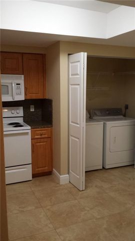 4728 NW 90th Avenue, Sunrise, FL 33351