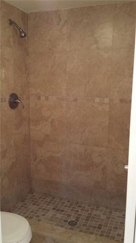 4728 NW 90th Avenue, Sunrise, FL 33351