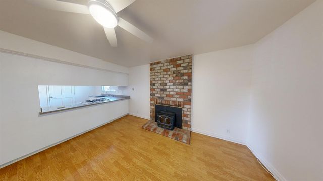 1381 Peach Tree Ln, Yuba City, CA 95993