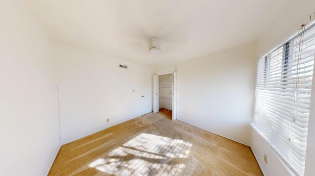 1381 Peach Tree Ln, Yuba City, CA 95993