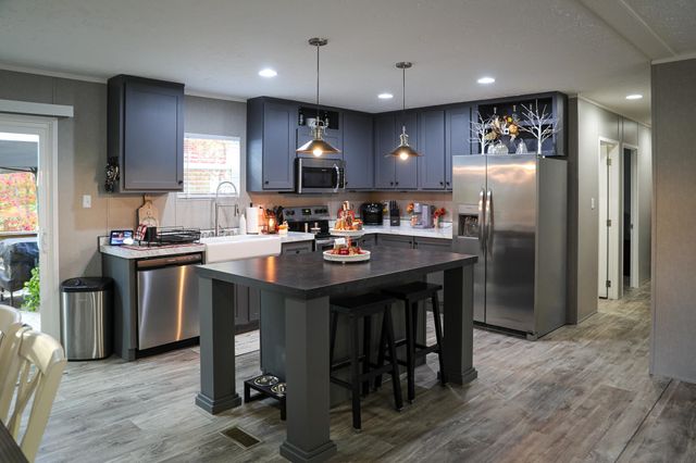 31 BIG BIRD LN, Crimora, VA 24431