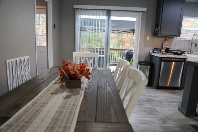 31 BIG BIRD LN, Crimora, VA 24431