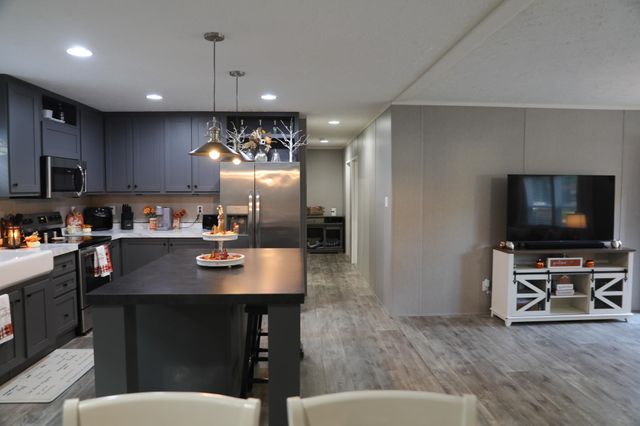 31 BIG BIRD LN, Crimora, VA 24431