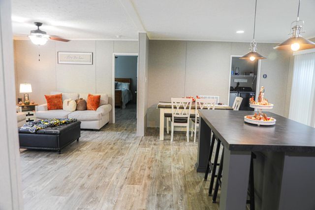 31 BIG BIRD LN, Crimora, VA 24431