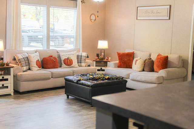 31 BIG BIRD LN, Crimora, VA 24431