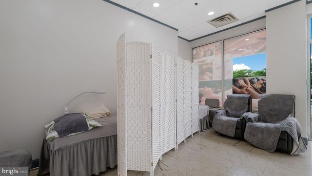 187 FRANKLIN MILLS BLVD, Philadelphia, PA 19154