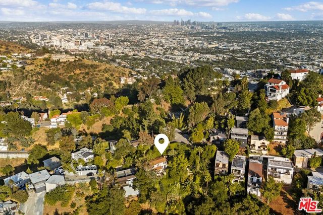8223 Yucca Trail, Los Angeles, CA 90046