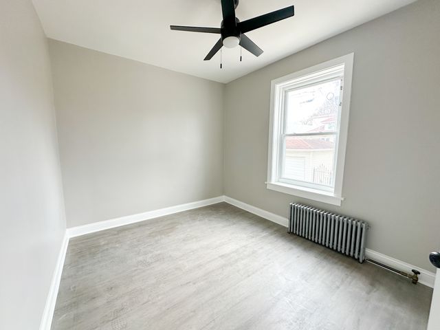 4045 W Argyle Street 2, Chicago, IL 60630