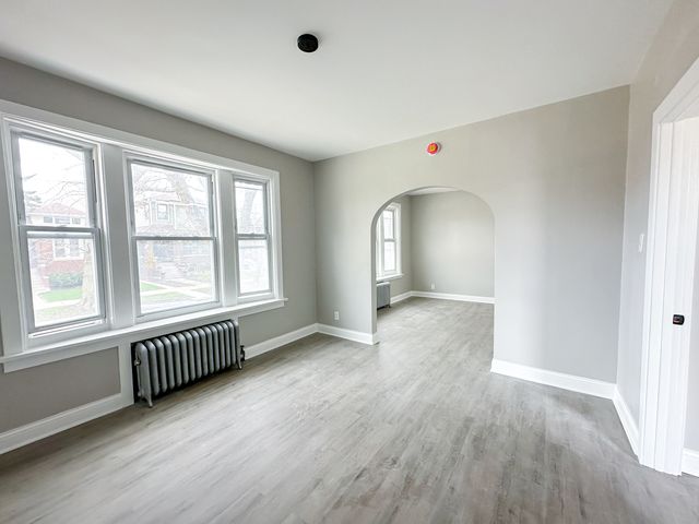 4045 W Argyle Street 2, Chicago, IL 60630