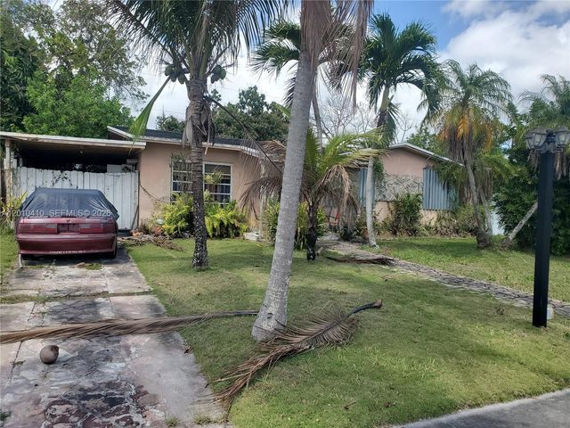 12445 SW 185th Ter, Miami, FL 33177