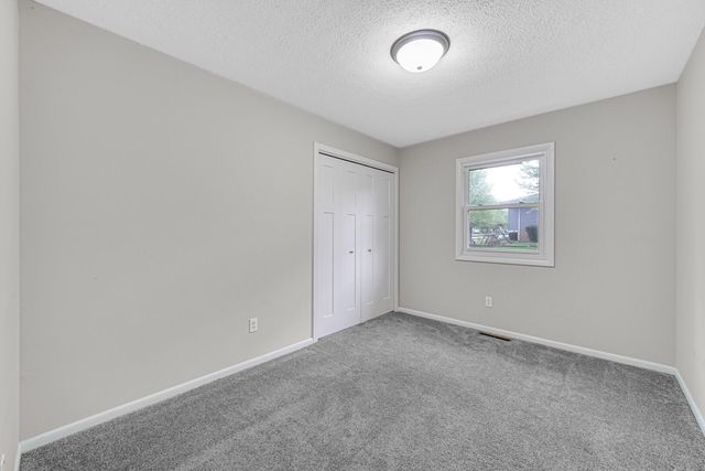 320 Bordeaux Drive, La Porte, IN 46350