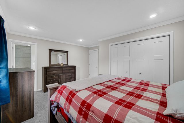 320 Bordeaux Drive, La Porte, IN 46350