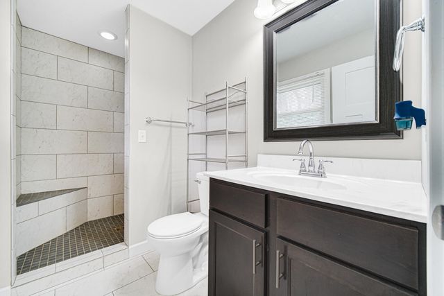 320 Bordeaux Drive, La Porte, IN 46350