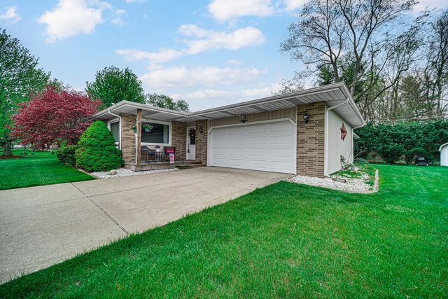 320 Bordeaux Drive, La Porte, IN 46350