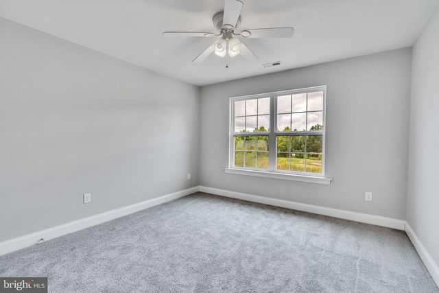 24340 BROAD CREEK DR, Hollywood, MD 20636