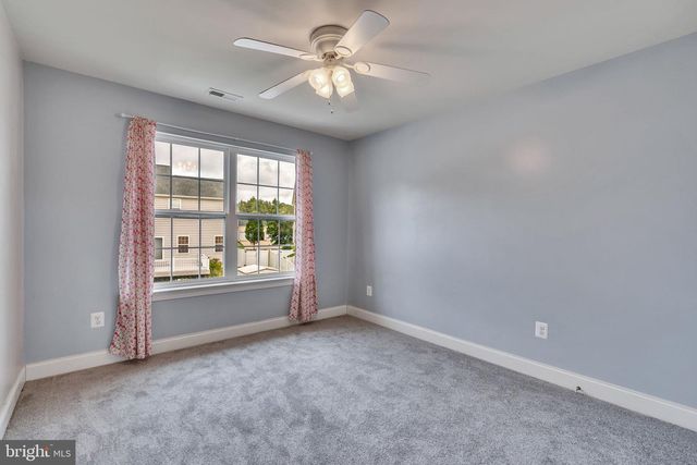 24340 BROAD CREEK DR, Hollywood, MD 20636