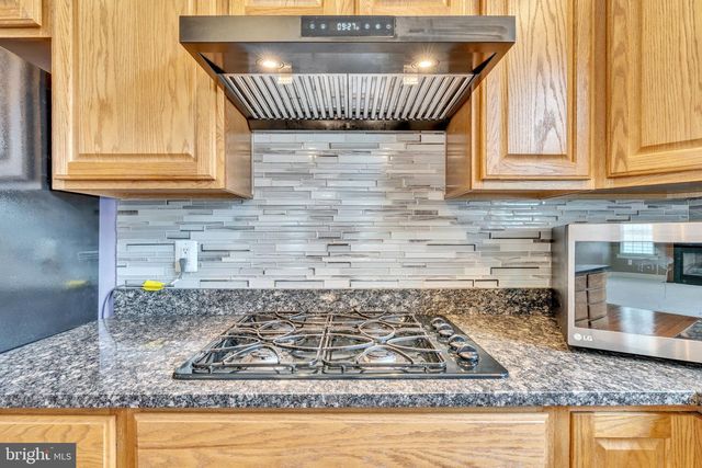 24340 BROAD CREEK DR, Hollywood, MD 20636