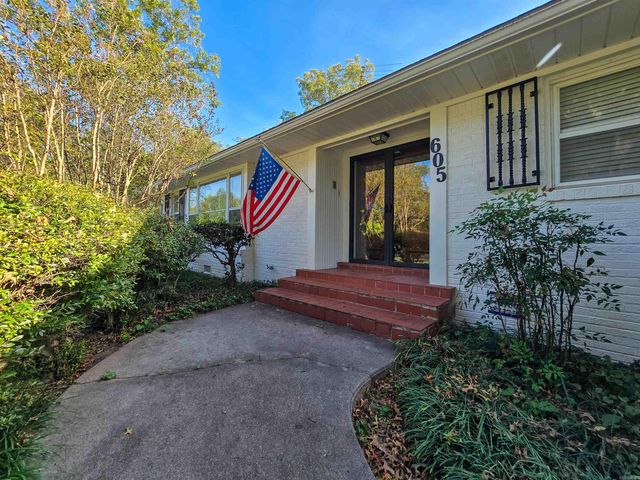 605 Julianne Street, Lepanto, AR 72354