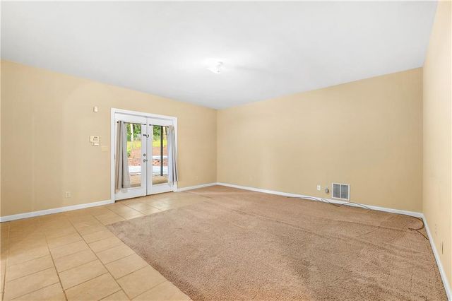 111 Fawn Court, Woodstock, GA 30189