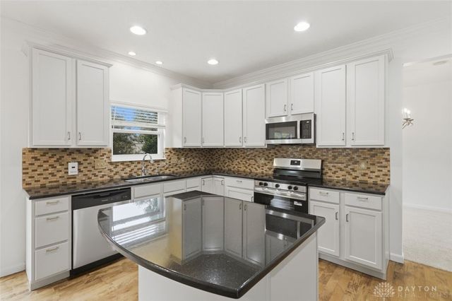 8437 Sea Mist Court, West Chester, OH 45069