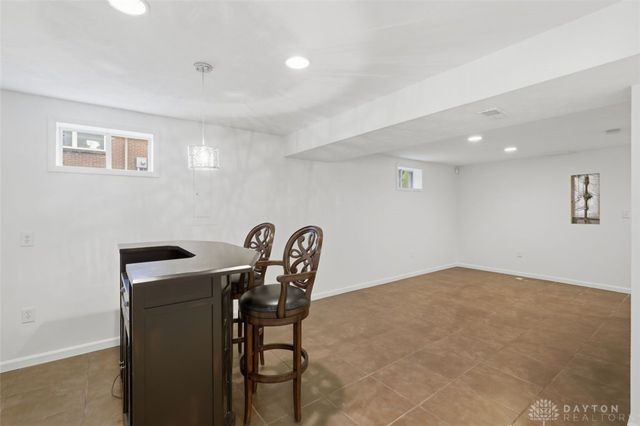 8437 Sea Mist Court, West Chester, OH 45069