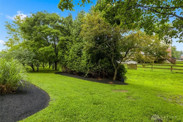 8437 Sea Mist Court, West Chester, OH 45069