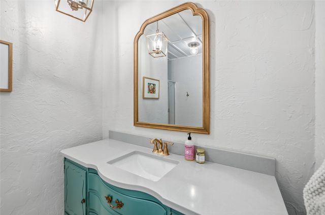 4108 S Redwood Avenue, Broken Arrow, OK 74011