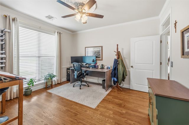 4108 S Redwood Avenue, Broken Arrow, OK 74011
