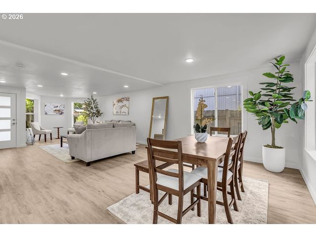 18866 Sw SAMMY Dr, Beaverton, OR 97003