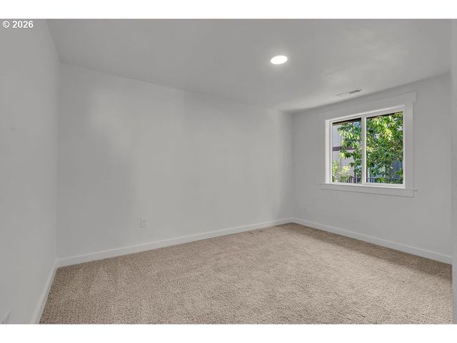 18866 Sw SAMMY Dr, Beaverton, OR 97003