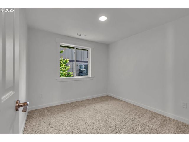 18866 Sw SAMMY Dr, Beaverton, OR 97003