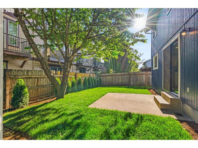 18866 Sw SAMMY Dr, Beaverton, OR 97003
